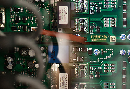 Perfekte Abstimmung zwischen Motor und Frequenzumrichter Perfekte Abstimmung zwischen Motor und Frequenzumrichter